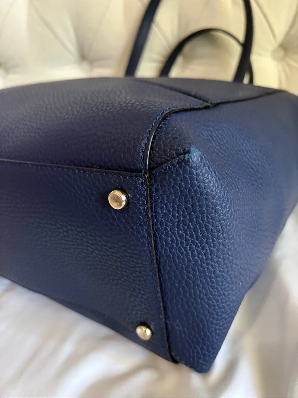 kate spade pebbled leather tote in navy with gold logo
